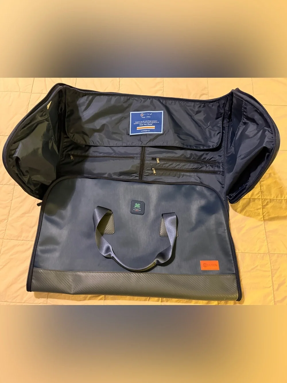 STITCH Navy Ultimate Golf Garment Travel Bag Tote Duffle NWOT Older Model